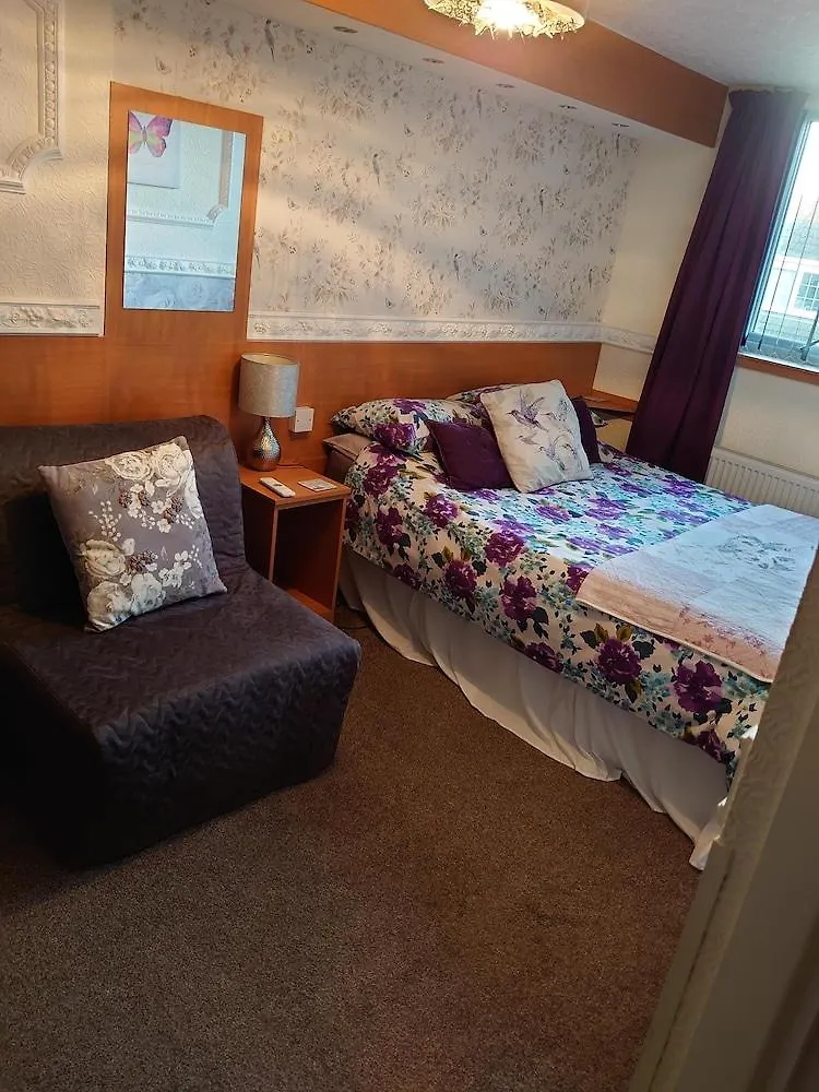 The Golden Sands B&B Blackpool