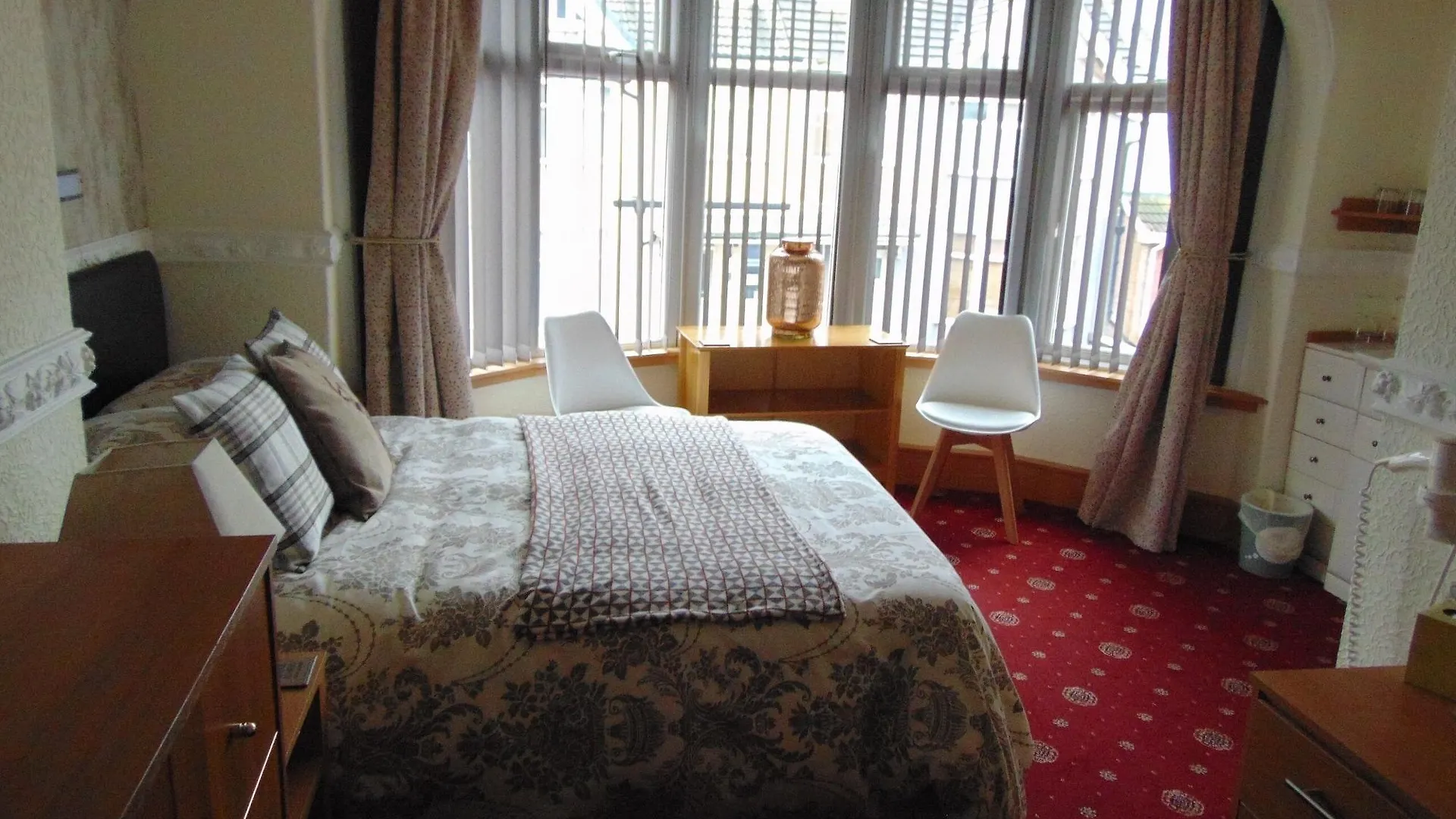 The Golden Sands B&B Blackpool Guest house