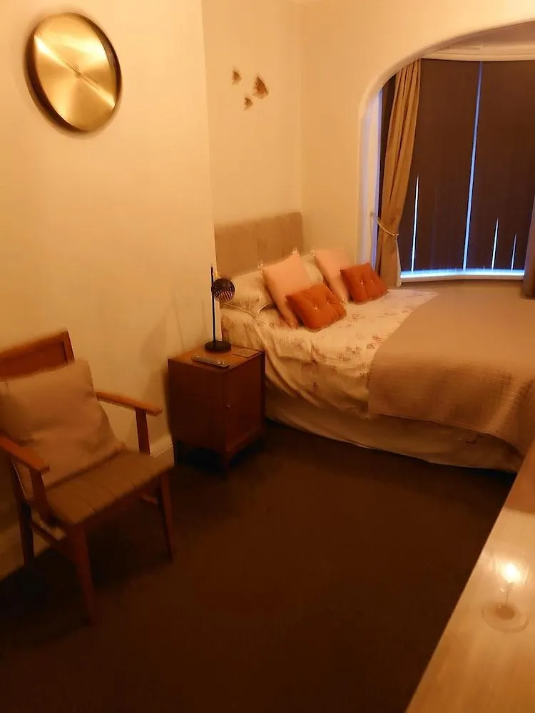 The Golden Sands B&B Blackpool Guest house