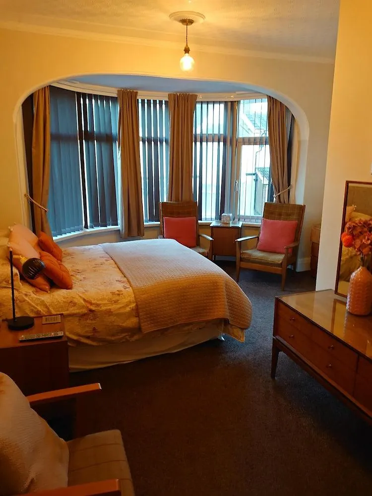 **** Guest house The Golden Sands B&B Blackpool United Kingdom
