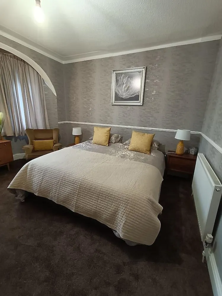 The Golden Sands B&B Blackpool United Kingdom