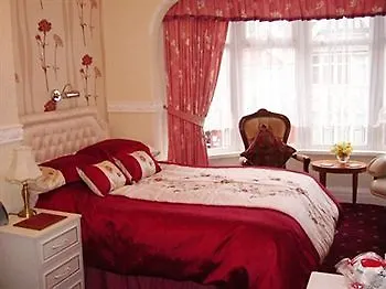 The Golden Sands B&B Blackpool United Kingdom