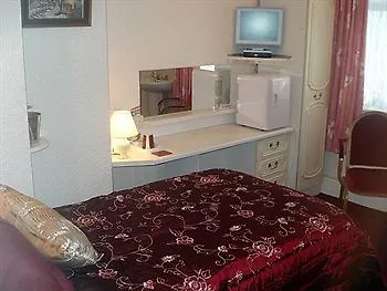 The Golden Sands B&B Blackpool Guest house