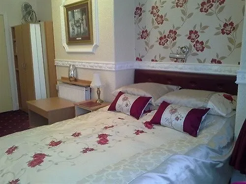 Guest house The Golden Sands B&B Blackpool