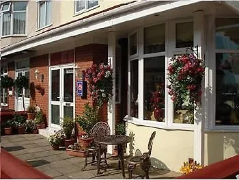 The Golden Sands B&B Blackpool United Kingdom
