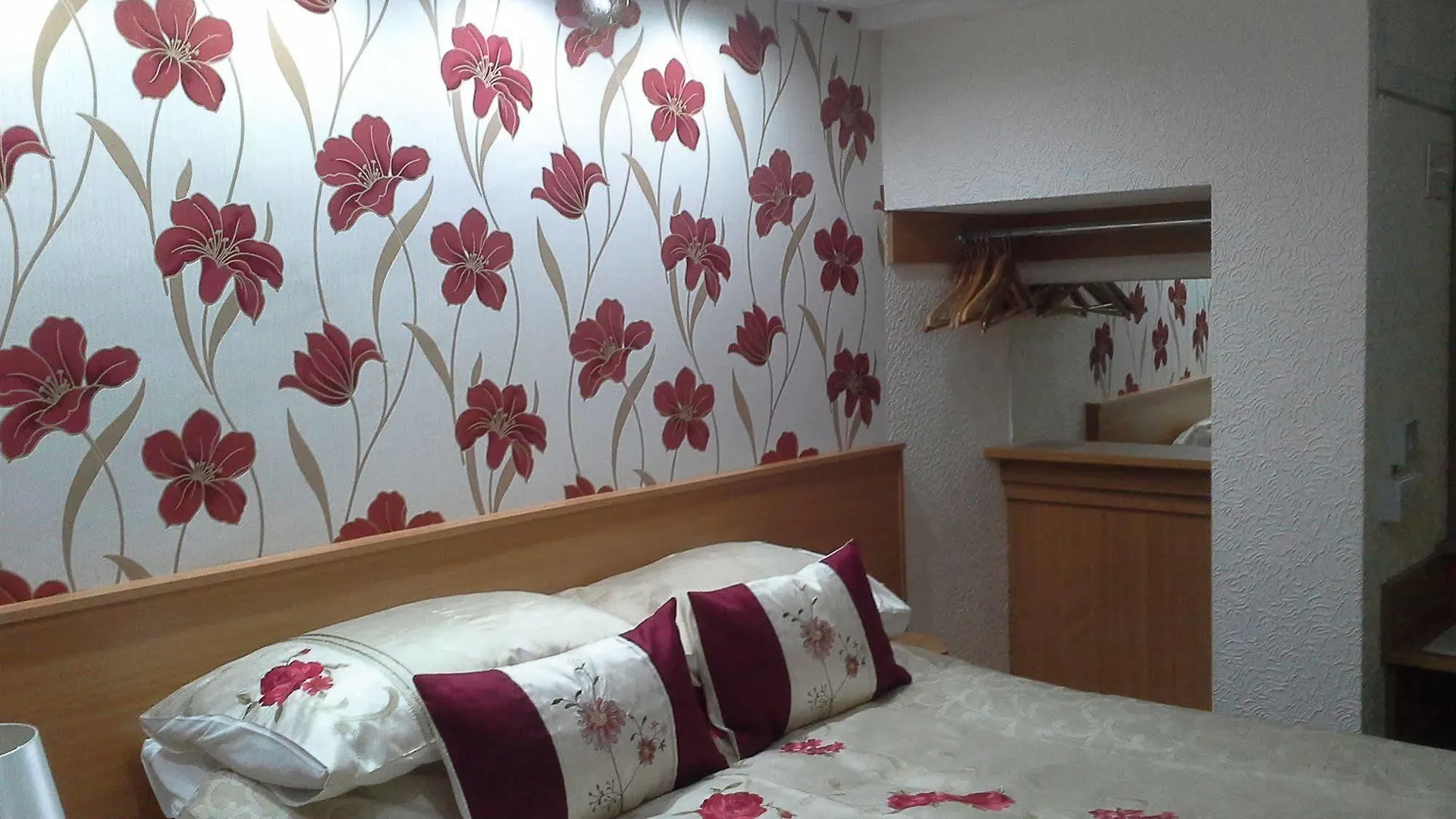 The Golden Sands B&B Blackpool